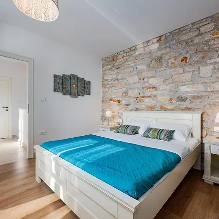 Onelia Casa vacanze *